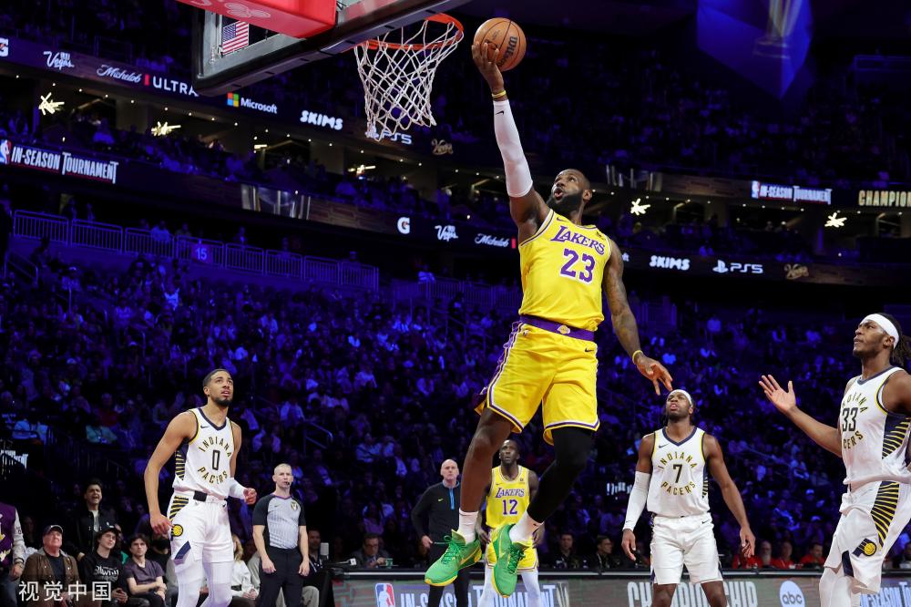 违的熟悉身 违的熟悉身