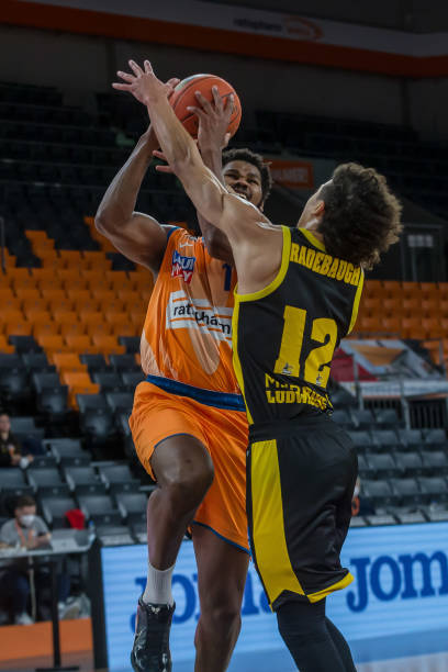 以短顺下破 以短顺下破